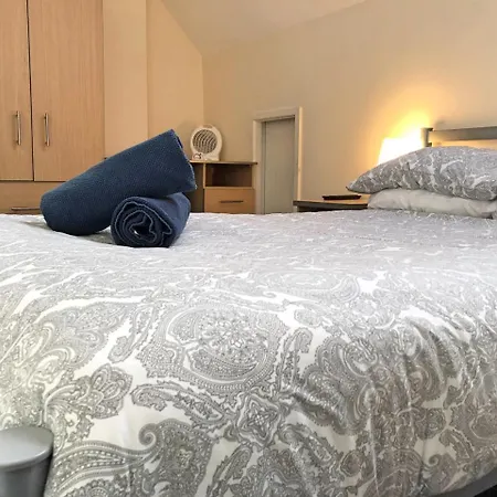 Harley - Private Double With Shower 3*